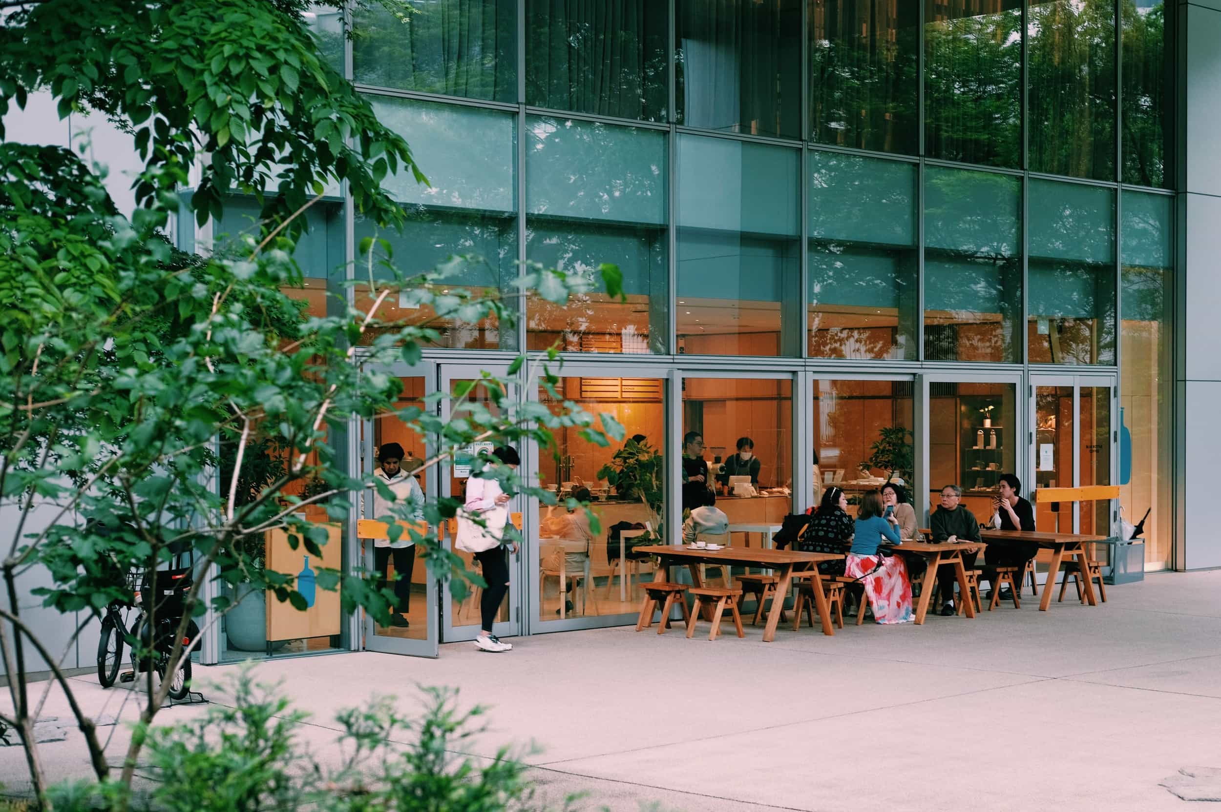 We had breakfast and coffee at Blue Bottle coffee in Roppongi