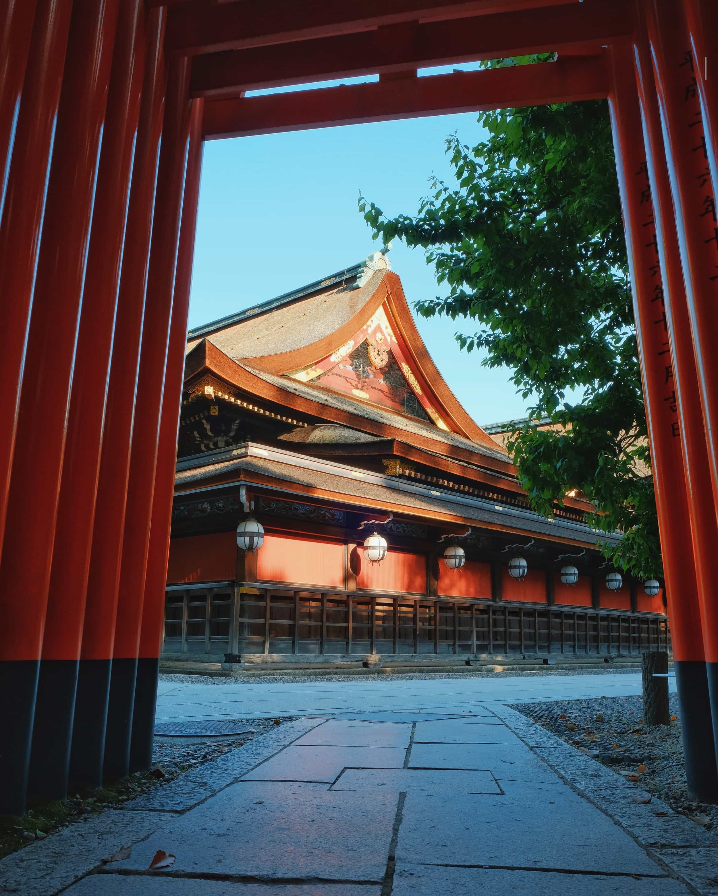 Shrine Impression